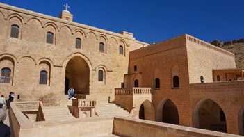 Eskikale-Mardin_Merkez-Mardin,_Turkey_-_panoramio_(3)